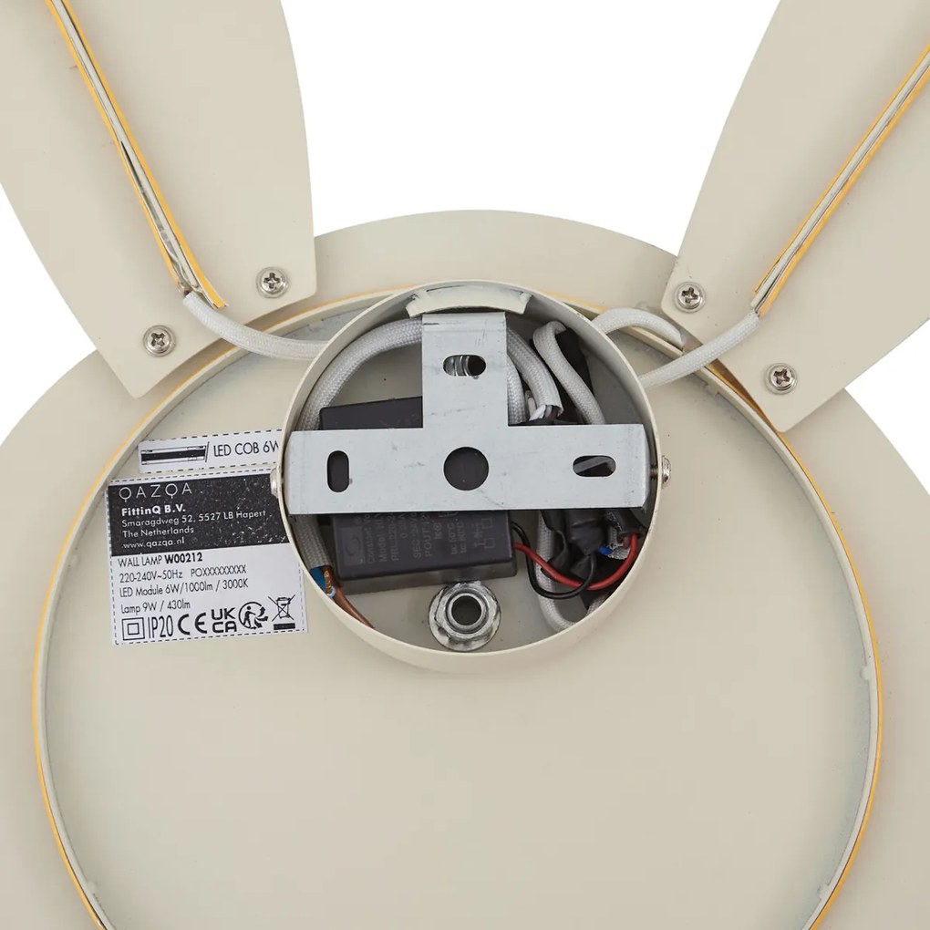 Candeeiro de parede infantil bege com detalhe incluindo LED regulável em 3 níveis - Benny the Bunny