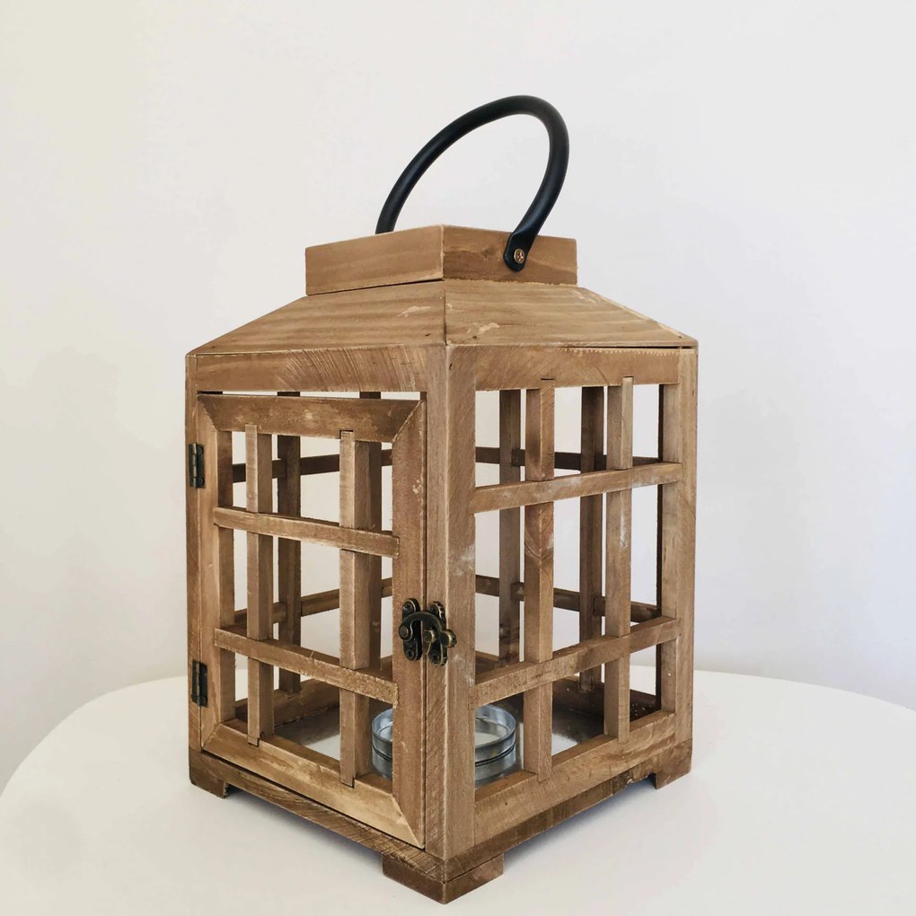 Lanterna Porta-Velas em Madeira | 20x20x28.5CM