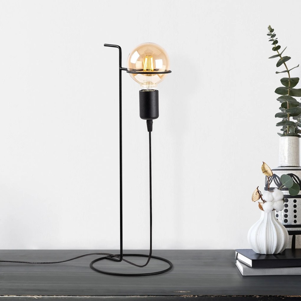 Candeeiro de Mesa Pota – Preto – 19 cm x 51 cm