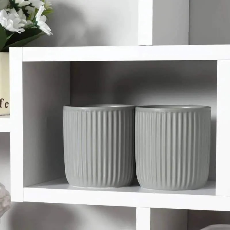 Estante Simple com 8 Prateleiras - Design Moderno