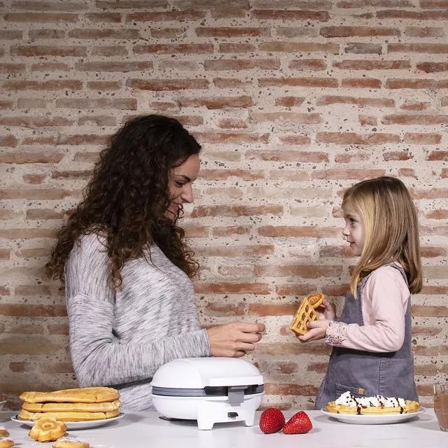 Máquina de waffles elétrica 3 em 1 Fun Gofrestone 3in1. 700 W, placas intercambiáveis com revestimento ecológico, design circular, indicador luminoso,