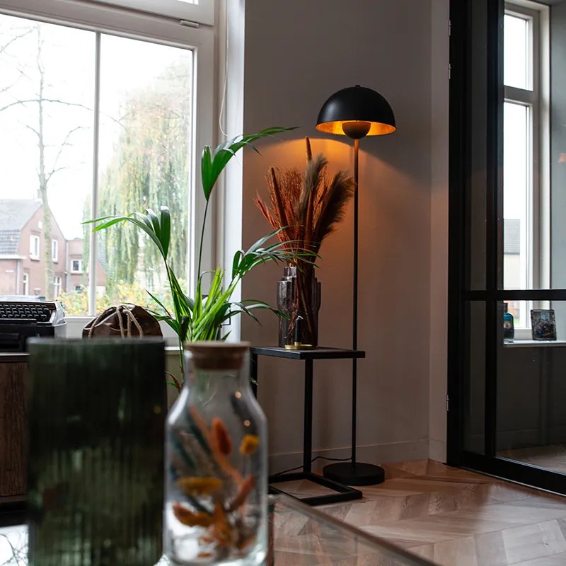 Candeeiro de pé industrial preto com dourado 160 cm - Magnax