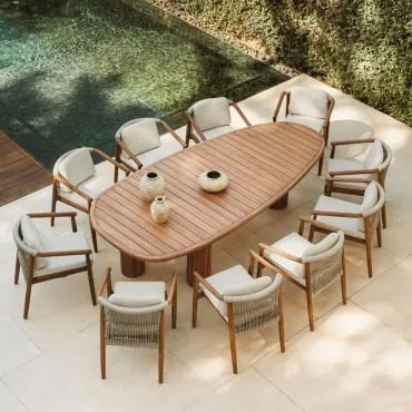 Conjunto De Mesa Oval ↔︎260 Cm Em Madeira De Acácia Danara E 10 Cadeiras De Jardim Em Madeira De Eucalipto Aderyn Castanho Acácia - Sklum