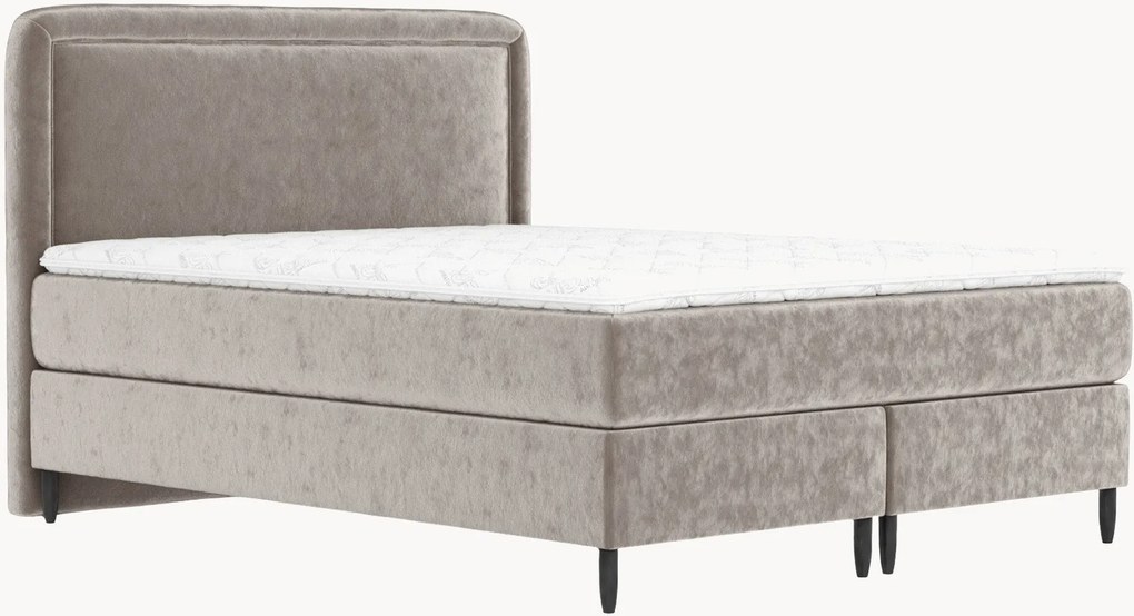 Cama divã em veludo artesanal Salvi, H4