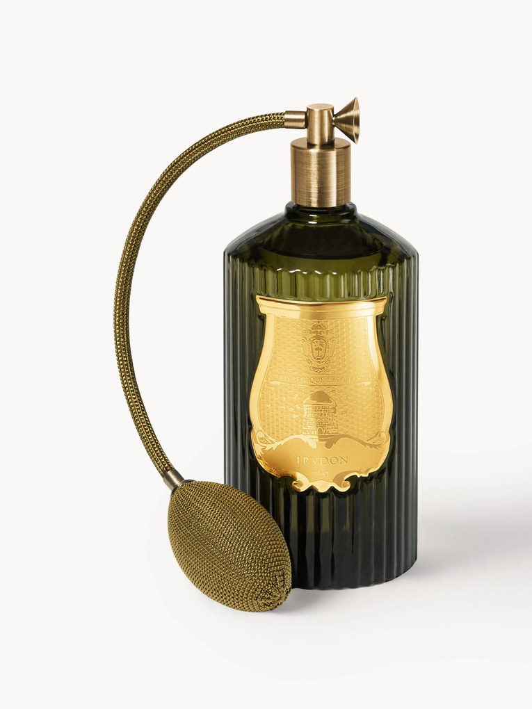 Spray ambientador artesanal Ernesto (cravo, ládano, madeira de carvalho, patchouli), 375 ml