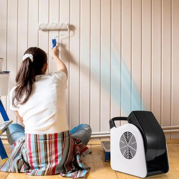 Ventilador de alta velocidade com 3 velocidades e cabeça giratória de 185° para secagem, arrefecimento, ventilação e refrigeração 130W 552 m³/h Preto