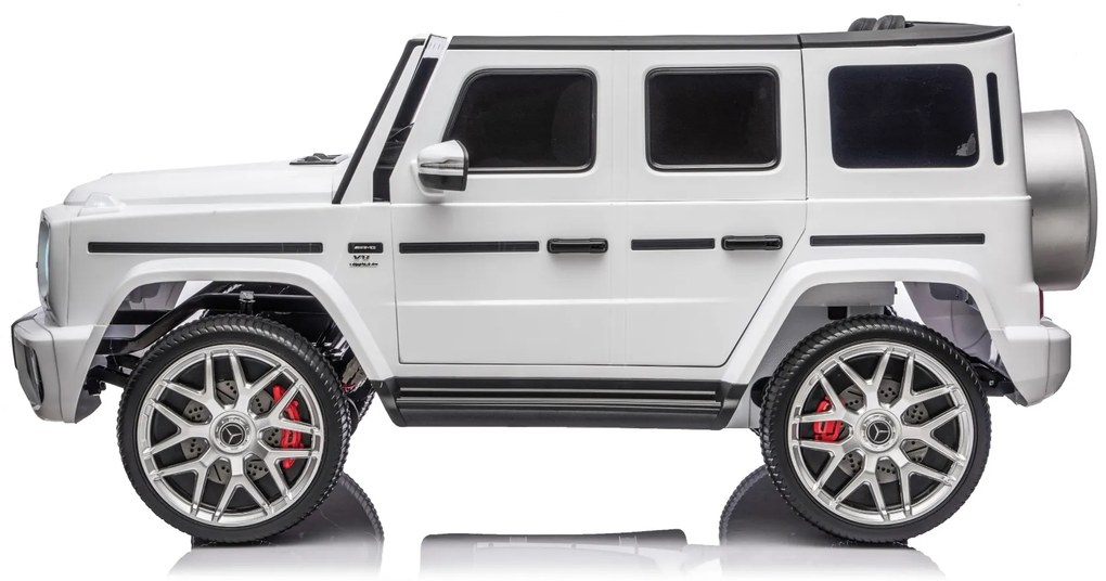 Carro elétrico para crianças Mercedes-Benz G63 AMG 24V, 4x4, 2 Lugares assento couro sintético, Rodas Eva Macias Branco