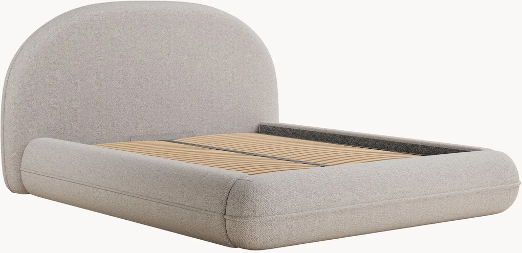 Cama estofada artesanal com arrumação Koji