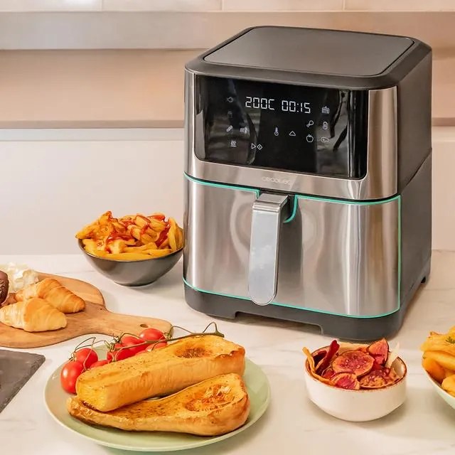 Fritadeira sem óleo Cecotec com capacidade de 8 L Cecofry Supreme 8000 touch airfryer e tecnologia PerfectCook