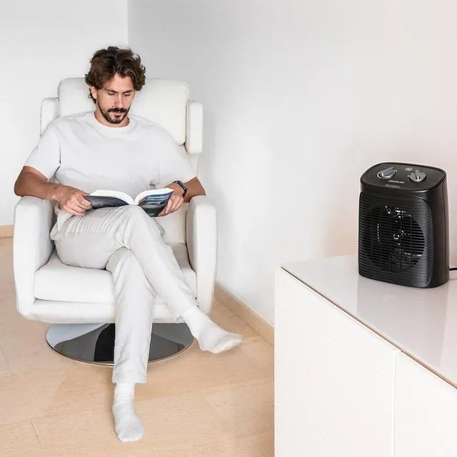 Termoventilador ReadyWarm 2050 Max Force Black com 2000 W e com 3 modos de funcionamento Preto