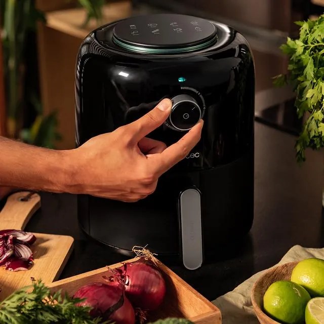 Fritadeira sem óleo Cecotec Cecofry Pixel 2500 Fritadeira manual e compacta sem óleo Fritadeira sem óleo de 2,5 L com tecnologia PerfectCook