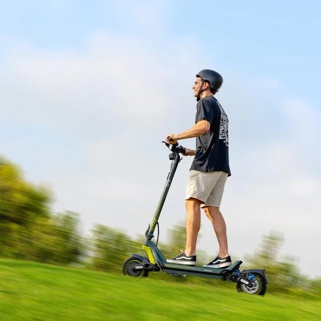 Trotinete elétrica de motor duplo Bongo Doble Y85 2x2 XXL Connected com autonomia de até 85 km