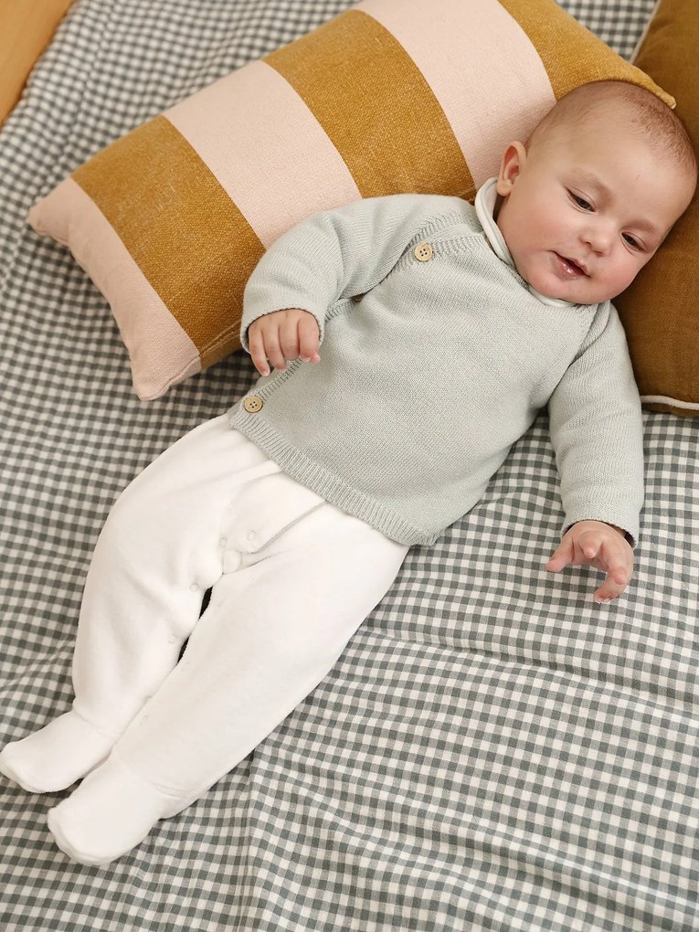 Conjunto de 3 peças em tricot liso: casaco + pijama + body, para recém-nascido verde-salva