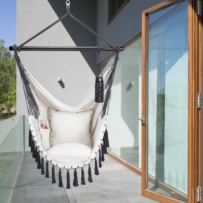 Cadeira suspensa 170x100x150cm com almofadas creme