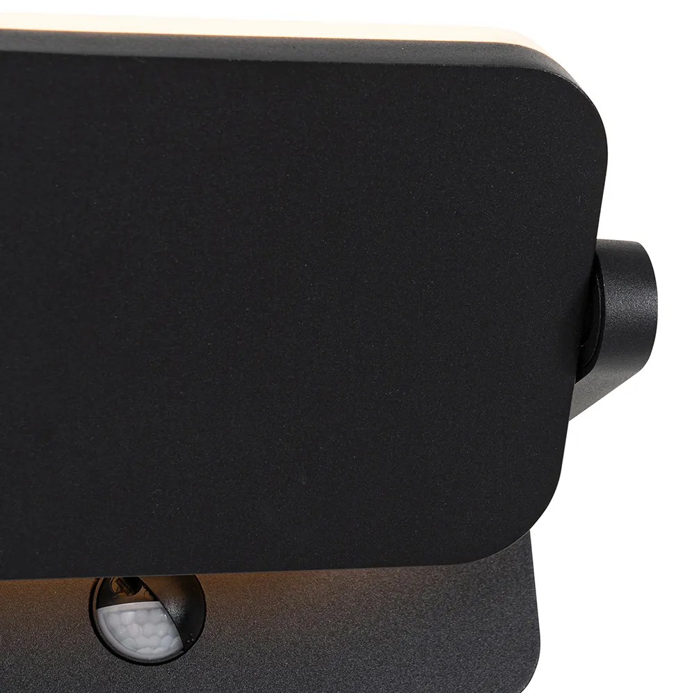 Candeeiro de parede exterior preto c/ LED ajustável e sensor de movimento - Kamile Moderno
