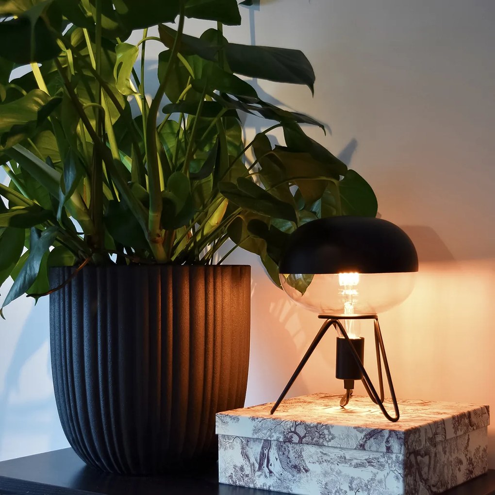 Lâmpada LED E27 regulável espelho preto 6W 360lm 1800K