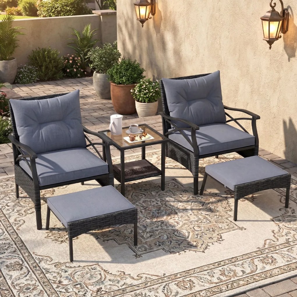 Conjunto de móveis jardim de vime de 5 peças com pufes, almofadas e mesa auxiliar de vidro temperado de 2 níveis para jardim, varanda, preto e cinza e
