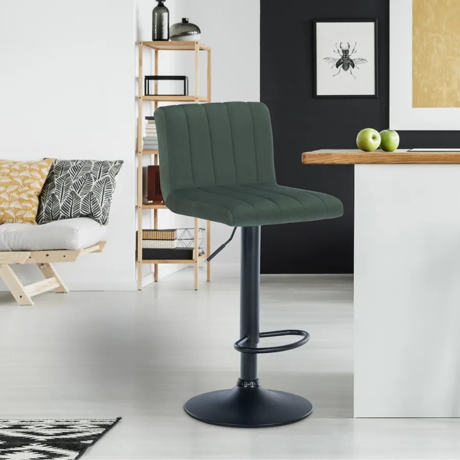 Banco de bar Jamie em veludo e com estrutura preta 41 x 87-107 x 49 cm Verde