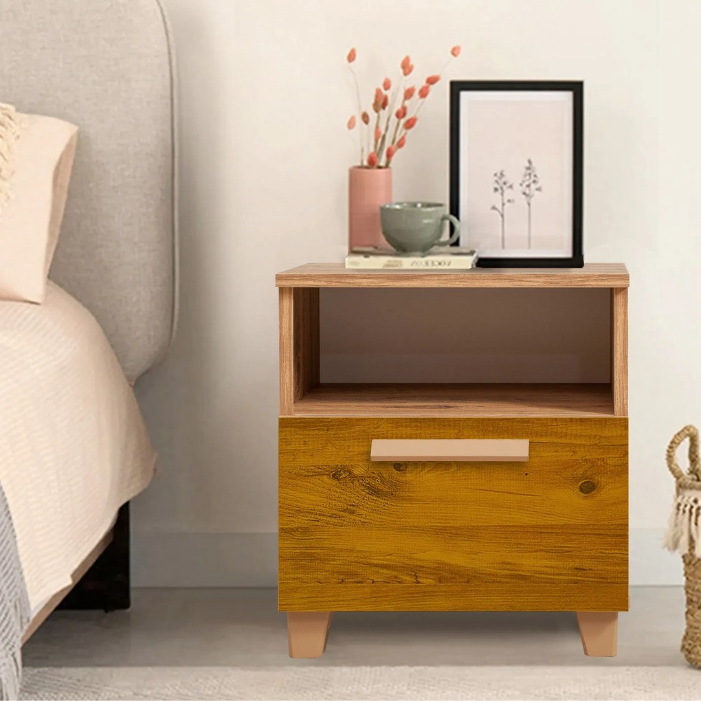 Mesa de Cabeceira Leva Alfa – Pinho Atlântico – 45x52x40 cm