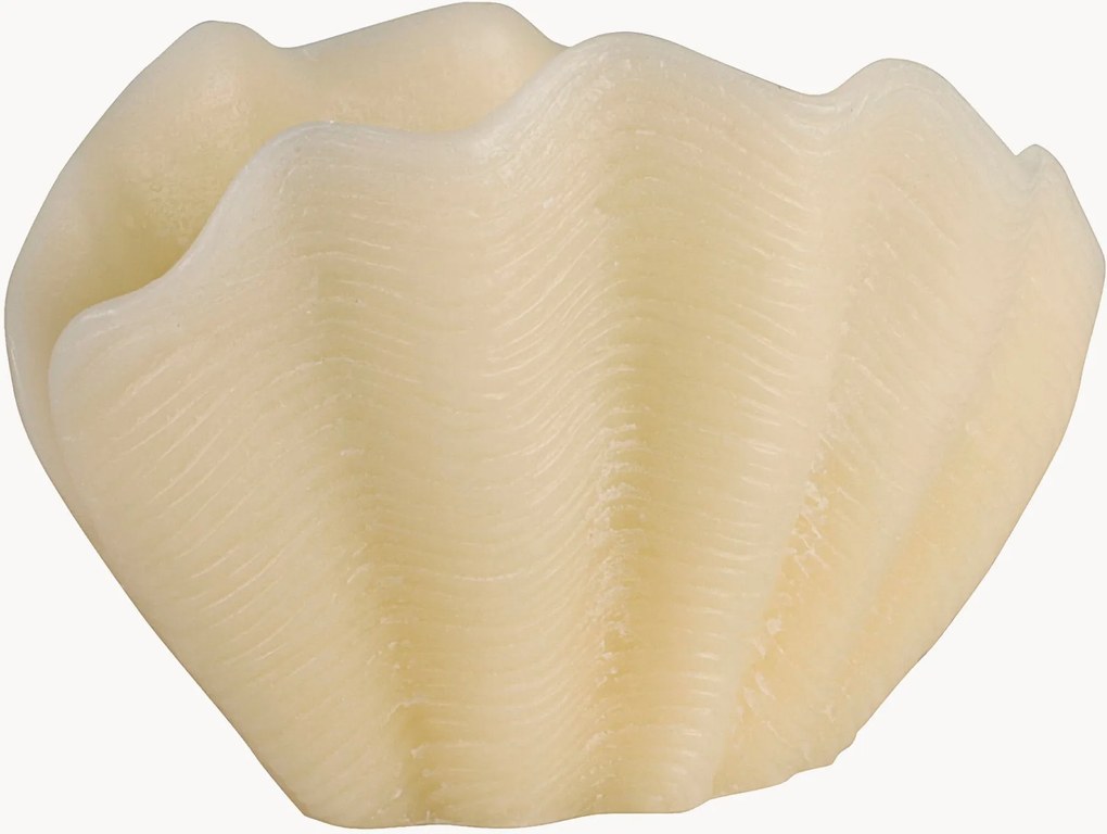 Vela artesanal em forma de concha