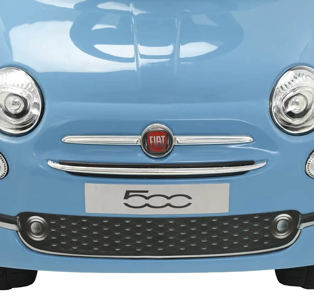 Carro de passeio Fiat 500 azul