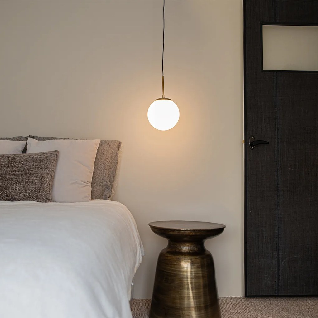 Candeeiro suspenso inteligente dourado com vidro opalino incl. Wifi P45 - Flore