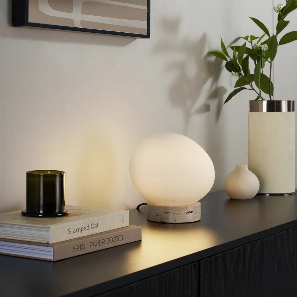 Candeeiro de Mesa Japandi Bege com Vidro Opalino - Sally