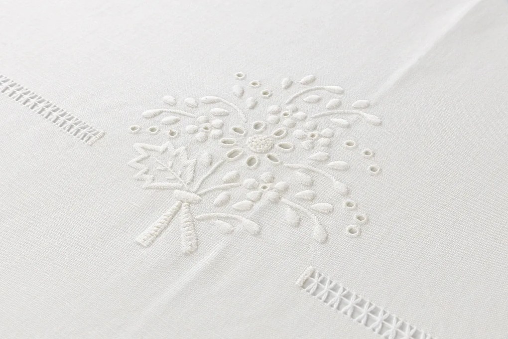 180x350 cm - Toalha de mesa de linho bordada a mão - bordados da lixa Creative Rosemary 2021