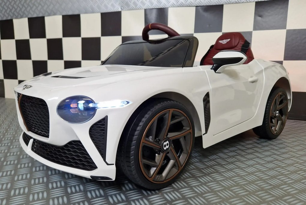 Carro elétrico infantil Bentley Bacalar 12V , telecomandado, pneus de EVA, assento em pele branco