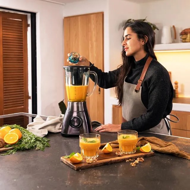 Liquidificador de jarro de 1800 W em aço inoxidável Power Black Titanium 2500MAX Go, com lâmina de 6 folhas com revestimento em titânio preto e copo d