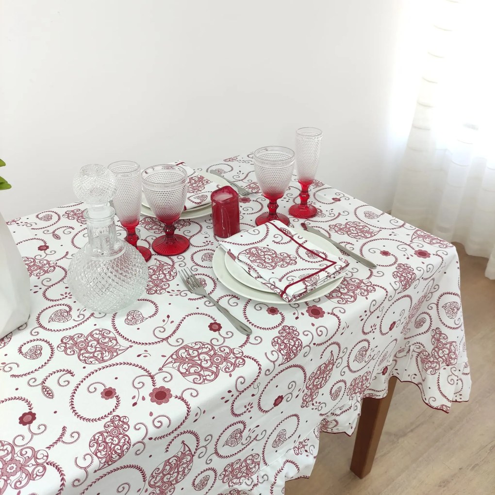 Toalha de Mesa Viana Red com Folho