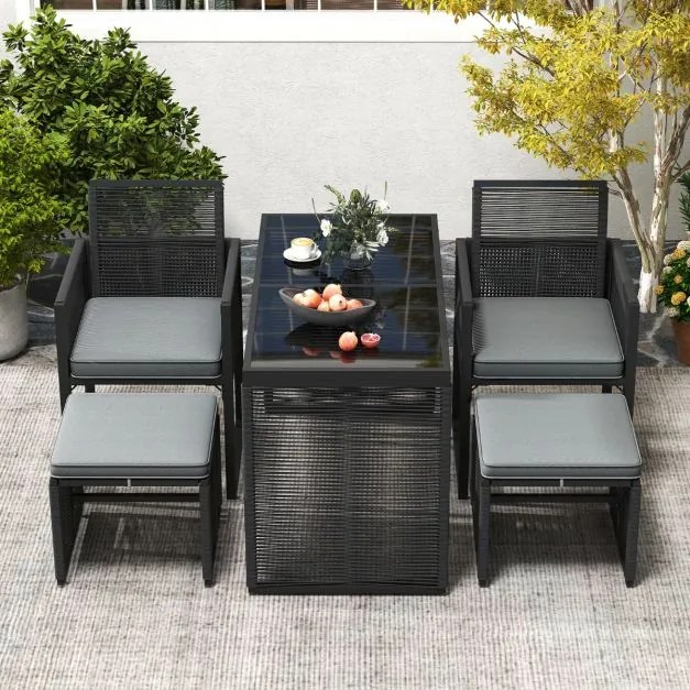 Conjunto de Móveis de Rattan Cadeira de Rattan PE e Mesa de Vidro Temperado com Pufes para Jardim Cinzento e Preto