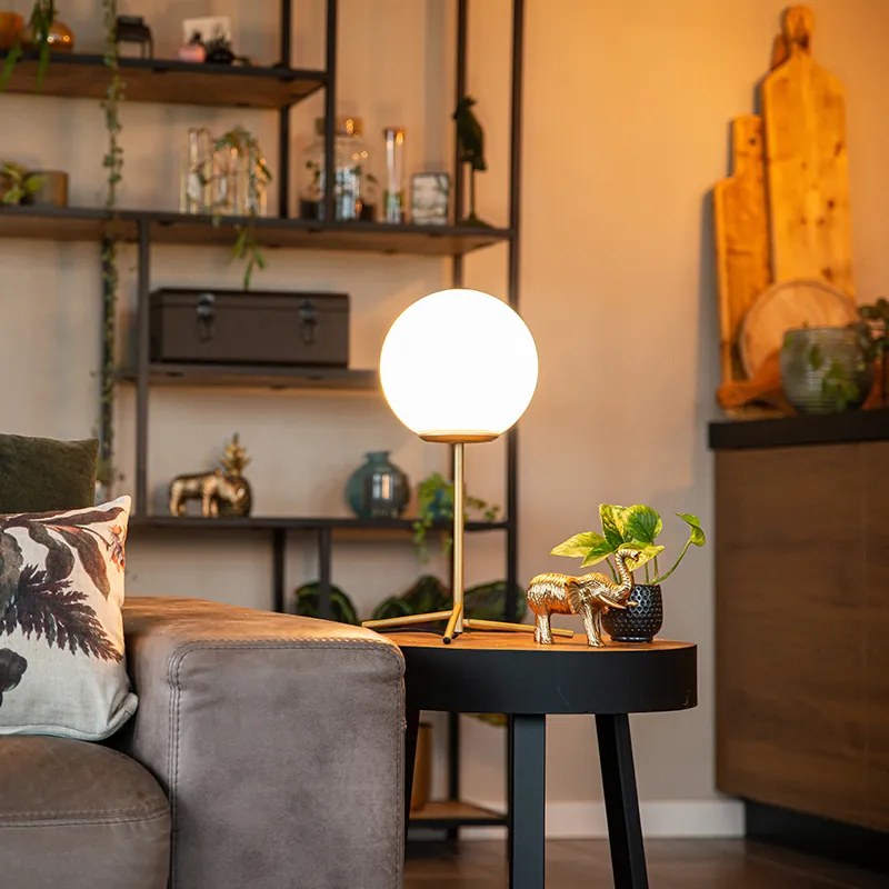 Candeeiro de mesa Art Deco em latão com vidro opalino 45,5 cm - Pallon