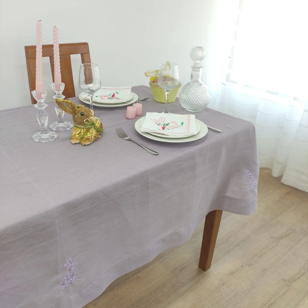 Toalha de Mesa Linho e Ponto Aberto Easter Bunny