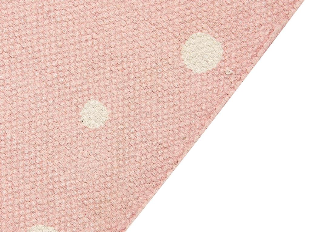 Tapete para crianças em algodão rosa com motivo de pinguim 80 x 150 cm PENGKOL Beliani