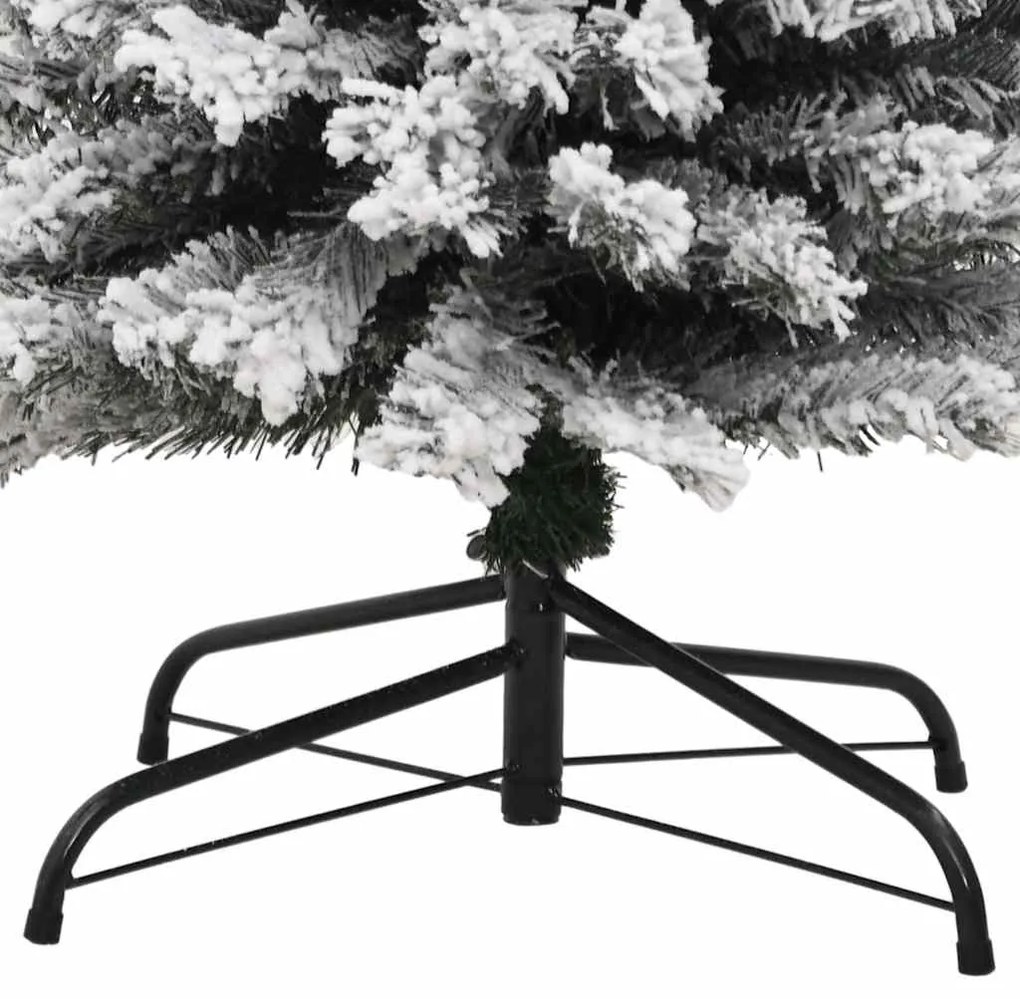 Árvore de Natal artificial fina com neve 240 cm PVC verde