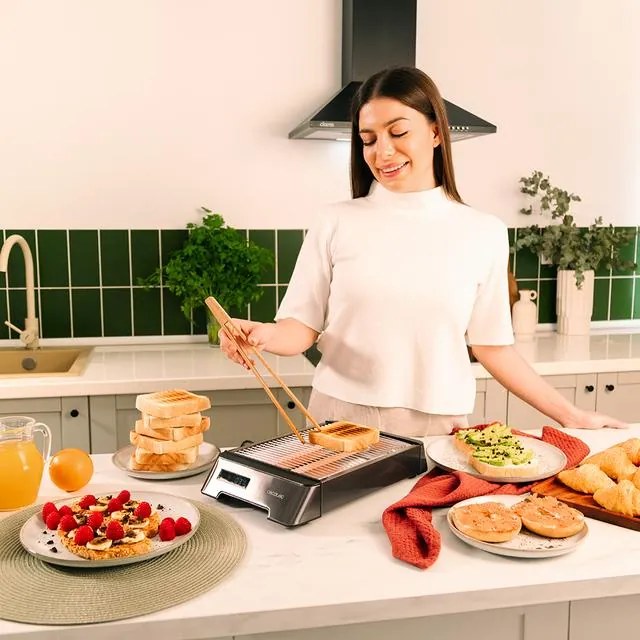 Torradeira plana horizontal NiceSlice Touch com 1000 W e 3 resistências para todo o tipo de pães ou produtos de pastelaria