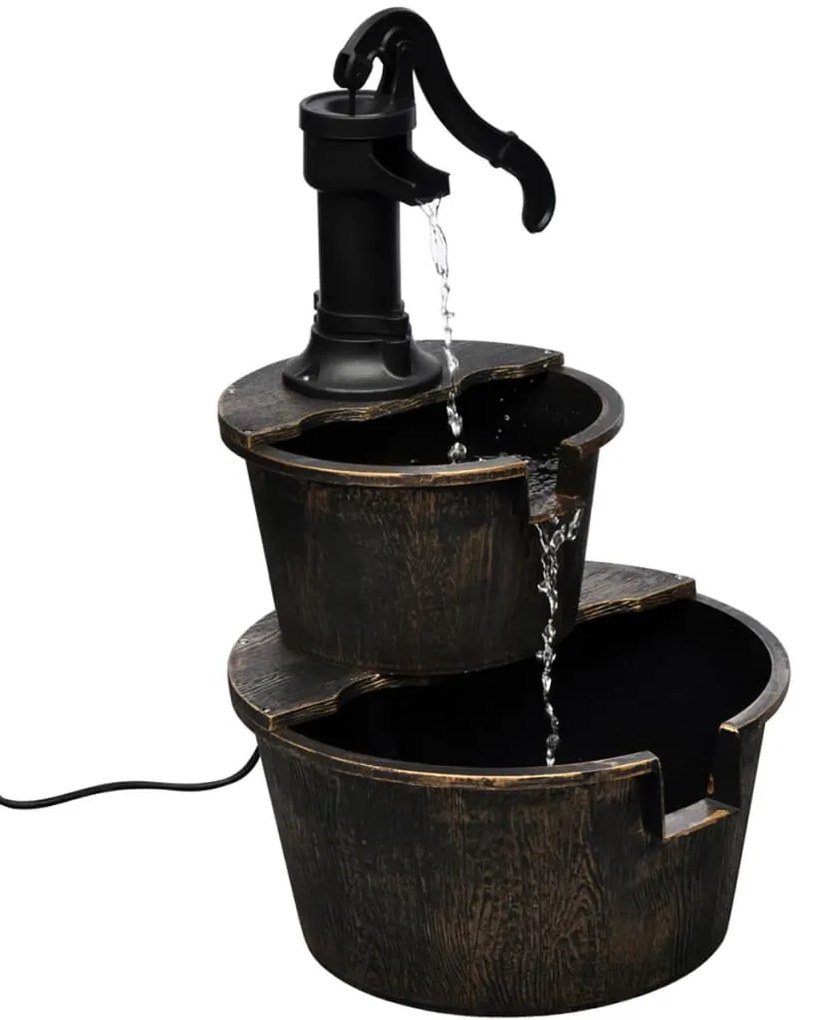 Fonte de parede com design de bomba manual