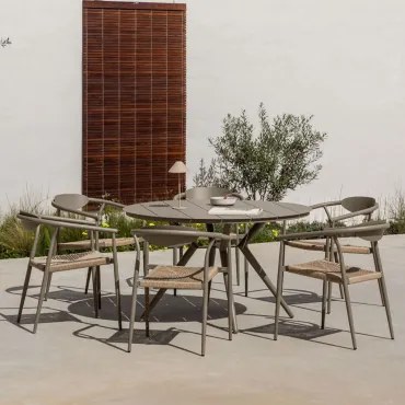 Conjunto De Mesa Redonda De Alumínio Valerie (ø125 Cm) E 6 Cadeiras De Jardim Com Braços Em Alumínio E Vime Sintético Marsha Moka Brown - Sklum