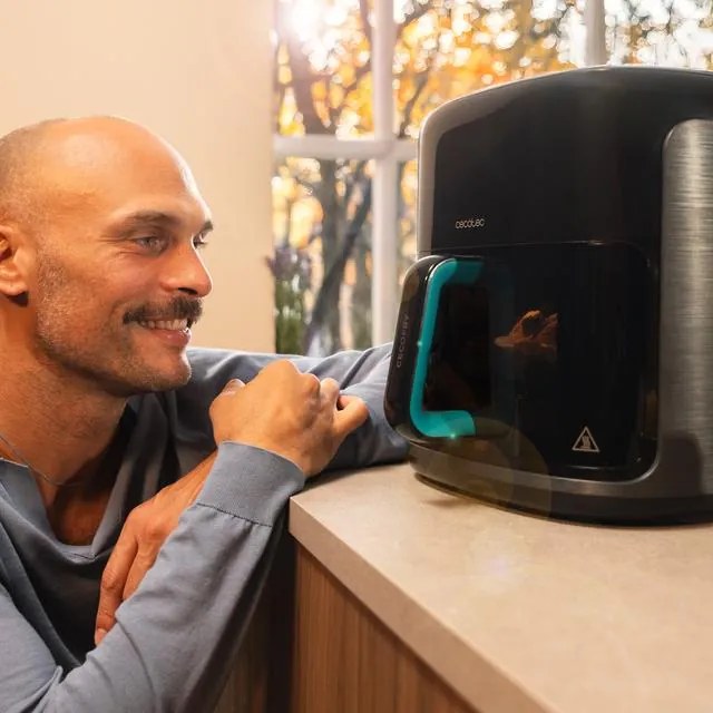 Fritadeira de ar Cecofry&Grill Smokin'Prime 8500 com resistência dupla para um dourado perfeito e sabor a grelhado em carnes, capacidade de 8,5 litros