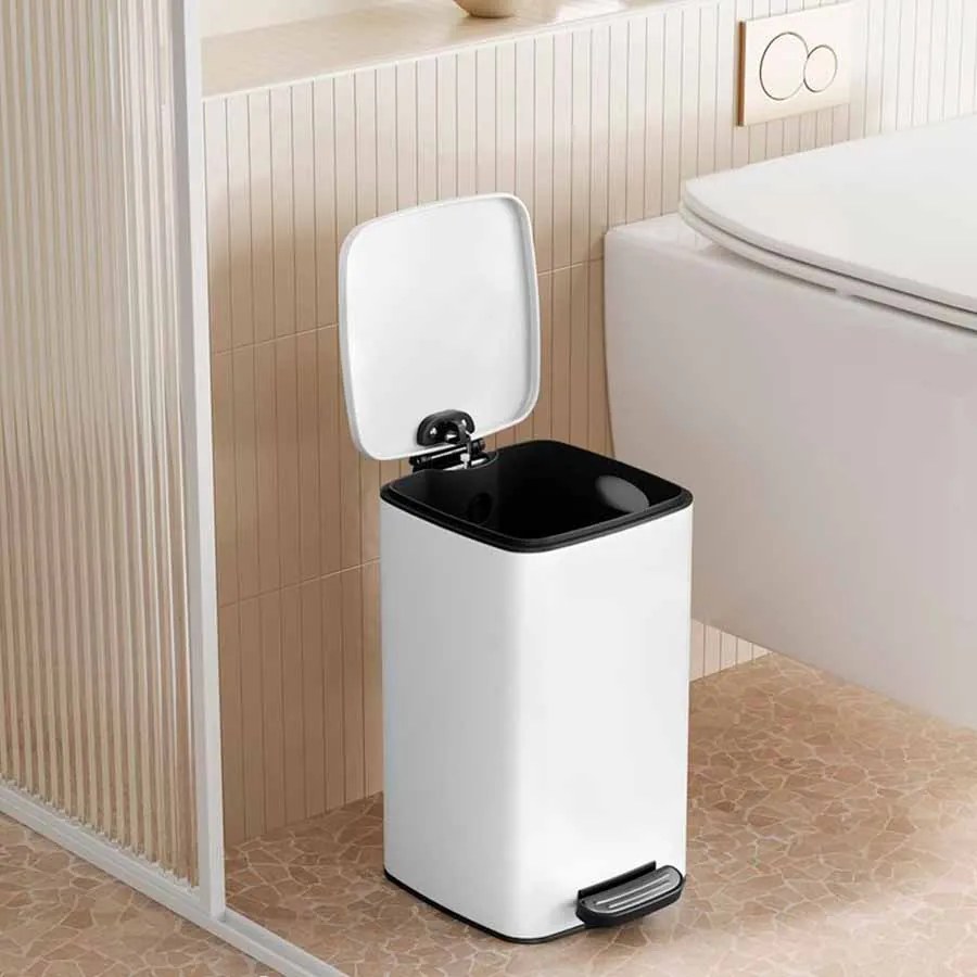Caixote lixo para casa de banho 8 litros com pedal Softclose em aço branco