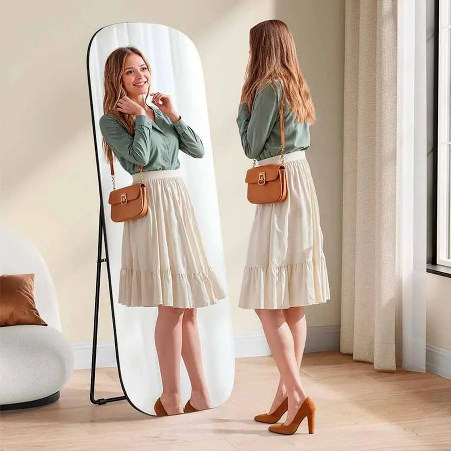 Espelho de corpo inteiro com cantos arredondados 160 x 50 cm Preto