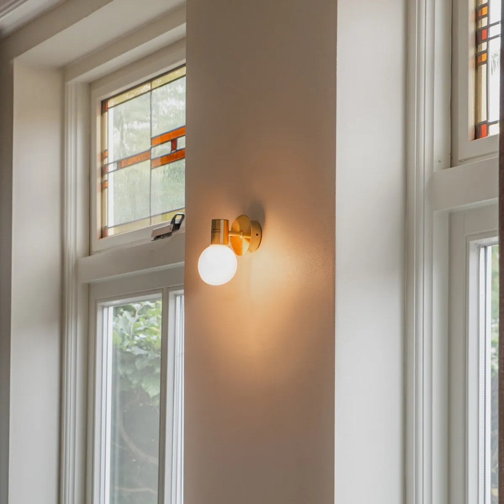 Candeeiro de parede moderno dourado IP44 - Cederic Up