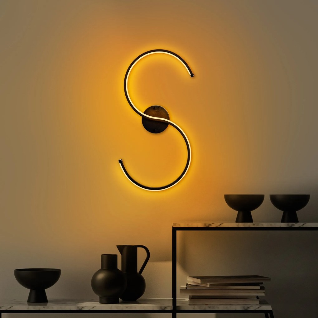 Aplique de Parede Es – Preto – 25x56x5 cm