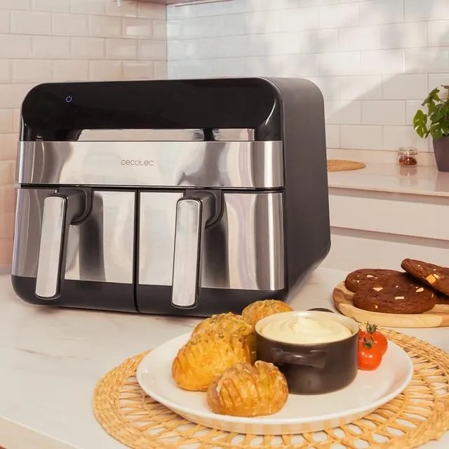 Fritadeira Digital Cecofry Advance 9000 Inox com 9 L de capacidade e 2800 W de potência