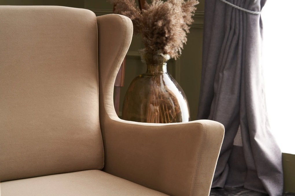 Cadeirão Lola – Creme – 77 cm x 98 cm x 80 cm
