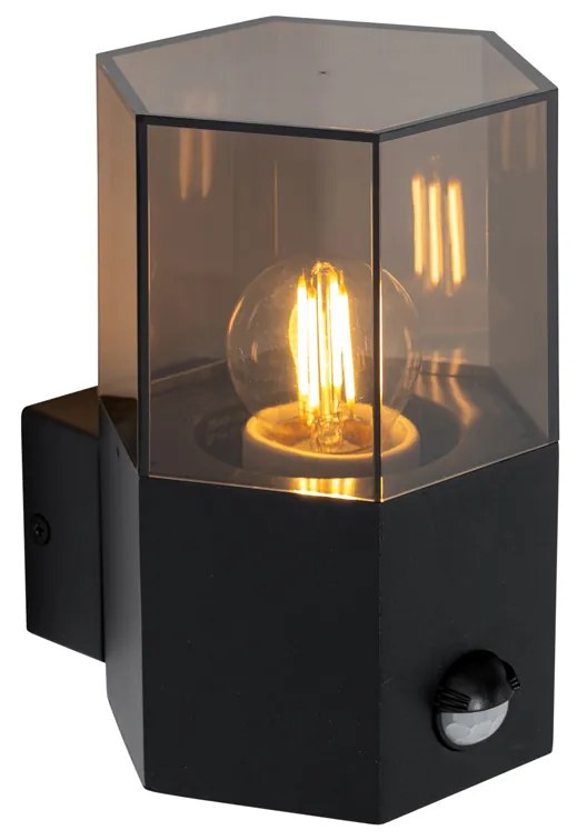 Candeeiro de parede exterior preto com vidro fumê hexagonal e sensor de movimento - Dinamarca