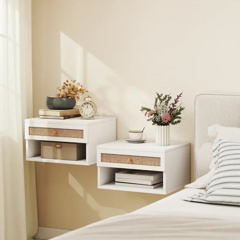 Conjunto de 2 Mesas de Cabeceiras Suspensas 40x34x23 cm com Compartimento Aberto e Gaveta com Frente em Vime Branco