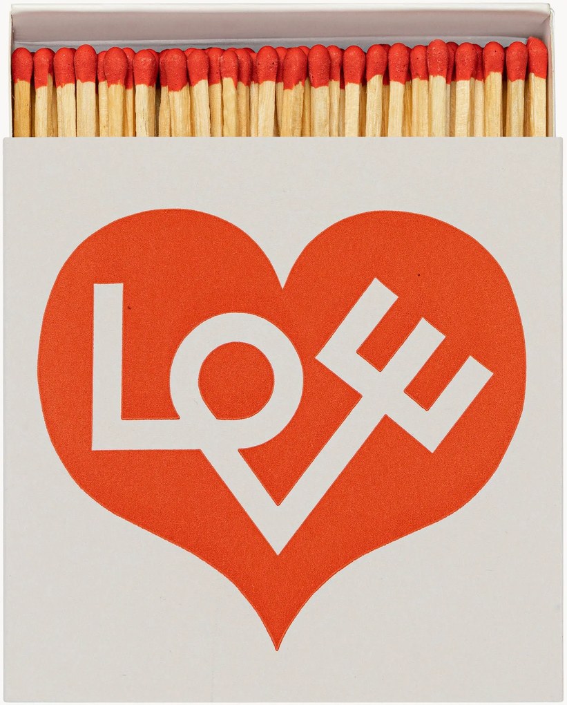 Caixa de fósforos de design Love