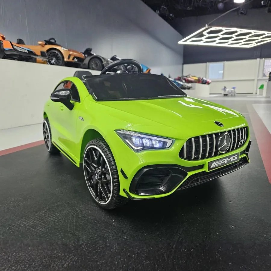 Carro elétrico para crianças 12V Mercedes CLA 45, Pneus Eva, Musica, Assento couro sintetico Verde